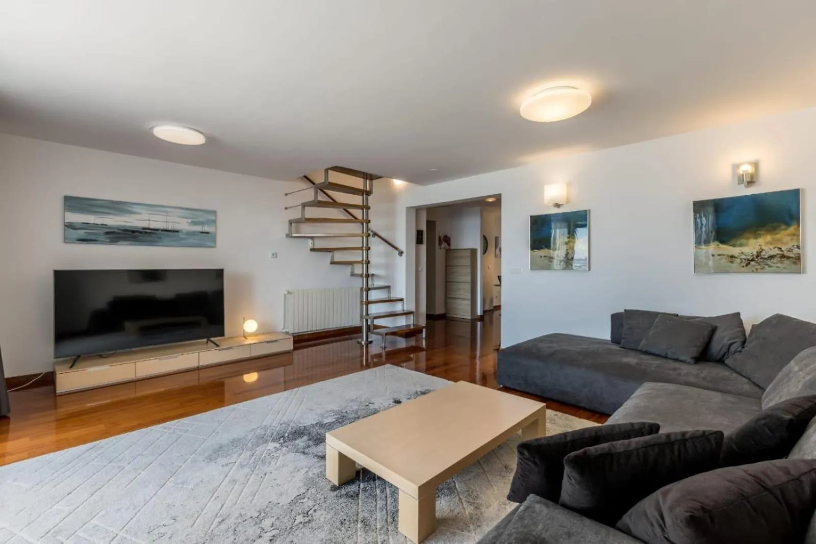Velebos Superior Apartment - Spacious Luxury Four-Room Apartment On 220 M2 - Panoramic View Of The Sea And Islands - Prestigious Location By The Sea To The New City Center Of Znjan - Top Amenities - Free Garage Parking Space- Buralux Properties Split