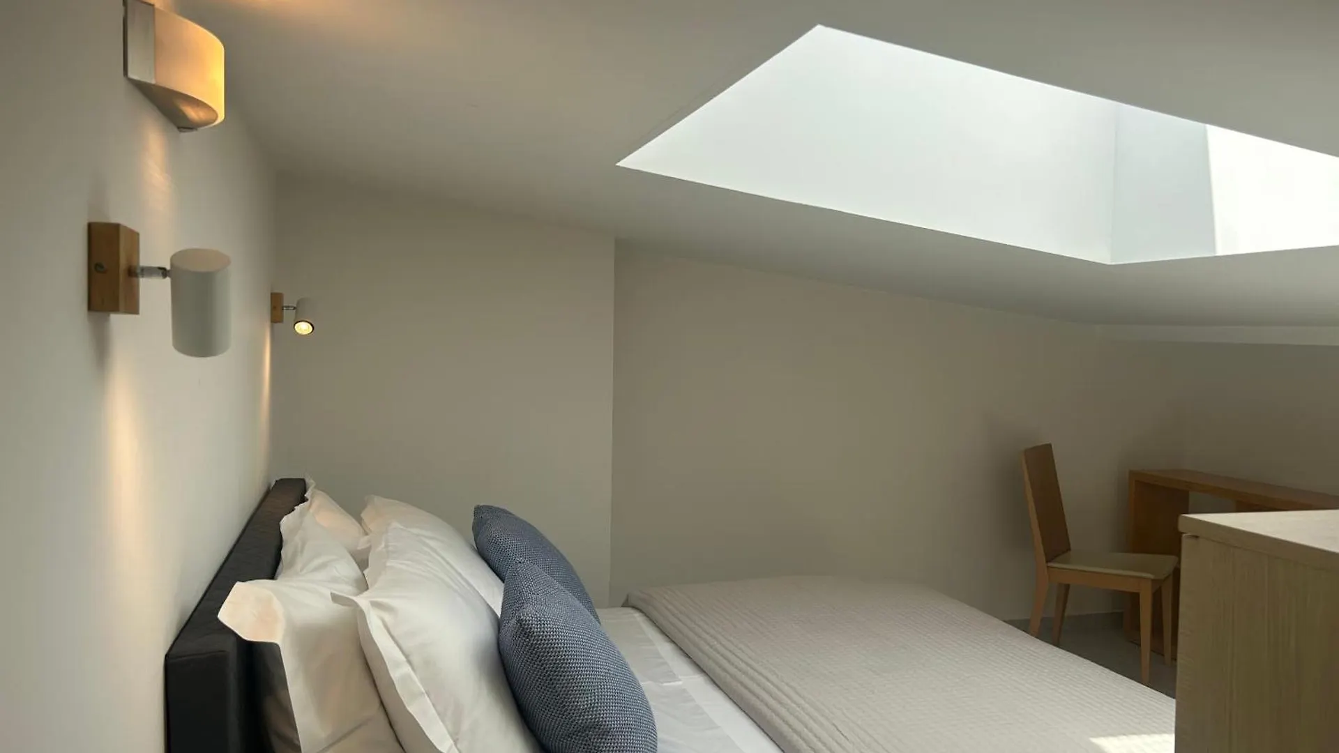 Velebos Superior Apartment - Spacious Luxury Four-Room Apartment On 220 M2 - Panoramic View Of The Sea And Islands - Prestigious Location By The Sea To The New City Center Of Znjan - Top Amenities - Free Garage Parking Space- Buralux Properties Split Kroatien