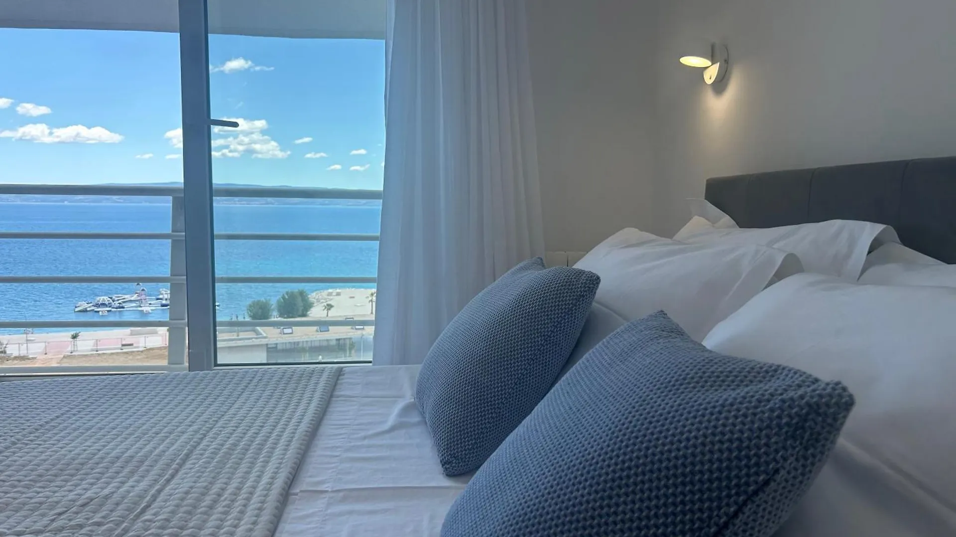 ספליט Velebos Superior Apartment - Spacious Luxury Four-Room Apartment On 220 M2 - Panoramic View Of The Sea And Islands - Prestigious Location By The Sea To The New City Center Of Znjan - Top Amenities - Free Garage Parking Space- Buralux Properties קרואטיה